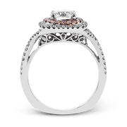 Engagement Ring in 18k Gold with Diamonds