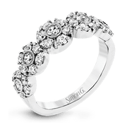 Right Hand Ring in 18k Gold with Diamonds