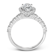 Engagement Ring in 18k Gold with Diamonds