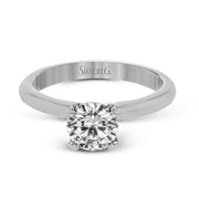 Engagement Ring in 18k Gold