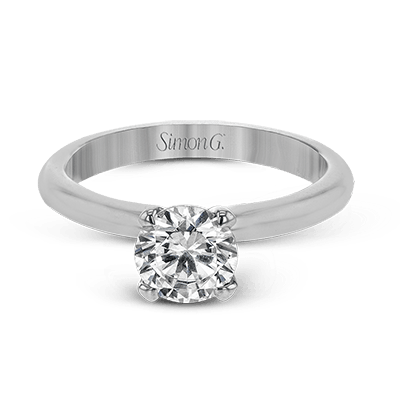 Engagement Ring in 18k Gold