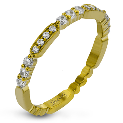 Right Hand Ring in 18k Gold with Diamonds