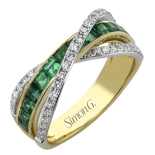 Color Ring in 18k Gold with Diamonds