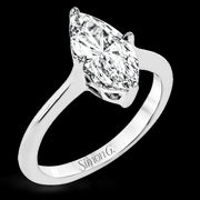 Engagement Ring in 18k Gold