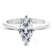 Engagement Ring in 18k Gold