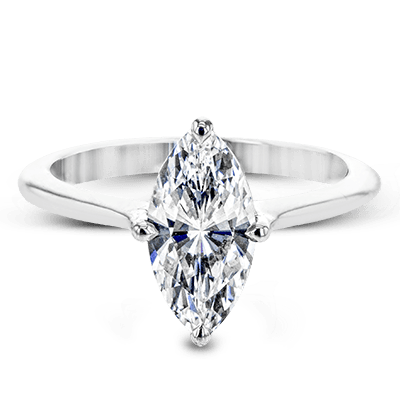 Engagement Ring in 18k Gold