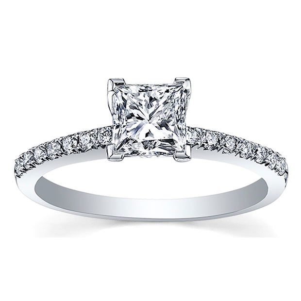 Bague d'héritage avec diamant canadien taille princesse