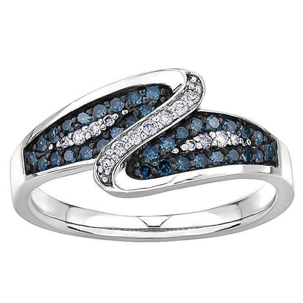 Unique Blue and White Diamond Ring