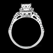 Engagement Ring in 18k Gold with Diamonds