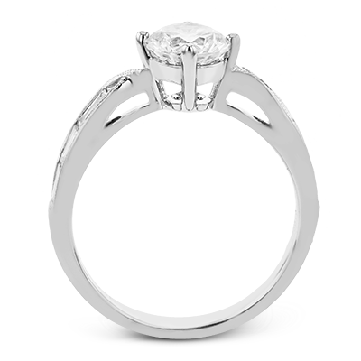 Engagement Ring in 18k Gold