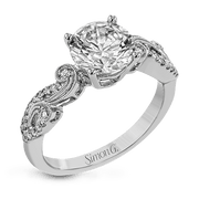 Engagement Ring in 18k Gold with Diamonds