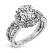 Engagement Ring in 18k Gold with Diamonds
